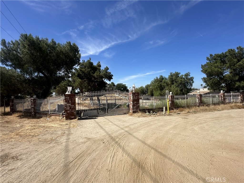 26985 Emerett Lane Property Photo 30