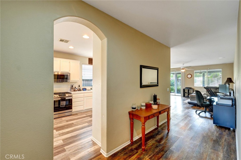 33802 Harvest E Property Photo 8
