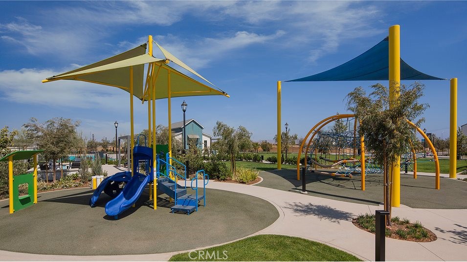 2678 E Lincoln Paseo Property Photo 20