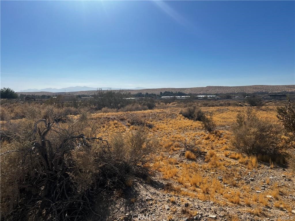 0 . Property Photo 9