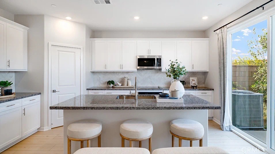 3256 Floral Paseo Property Photo 1