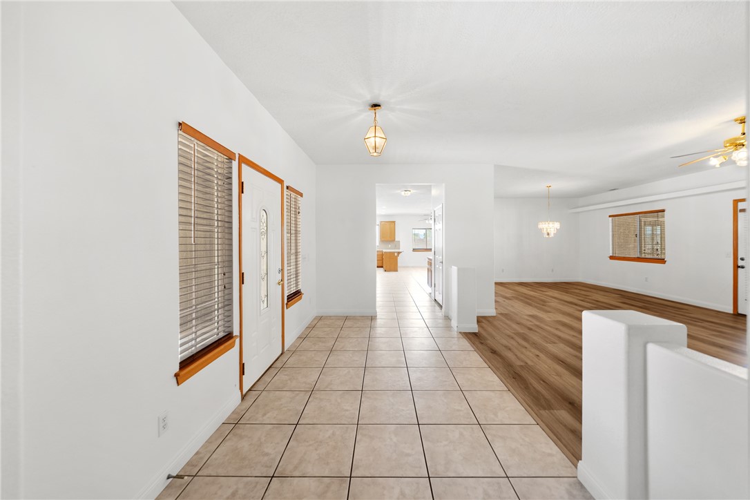 12922 Lompoc Property Photo 6
