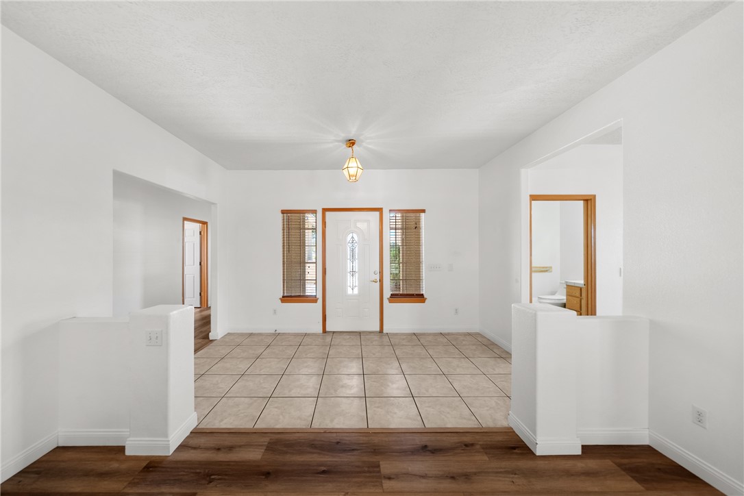 12922 Lompoc Property Photo 11