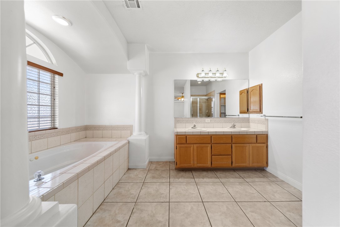 12922 Lompoc Property Photo 20