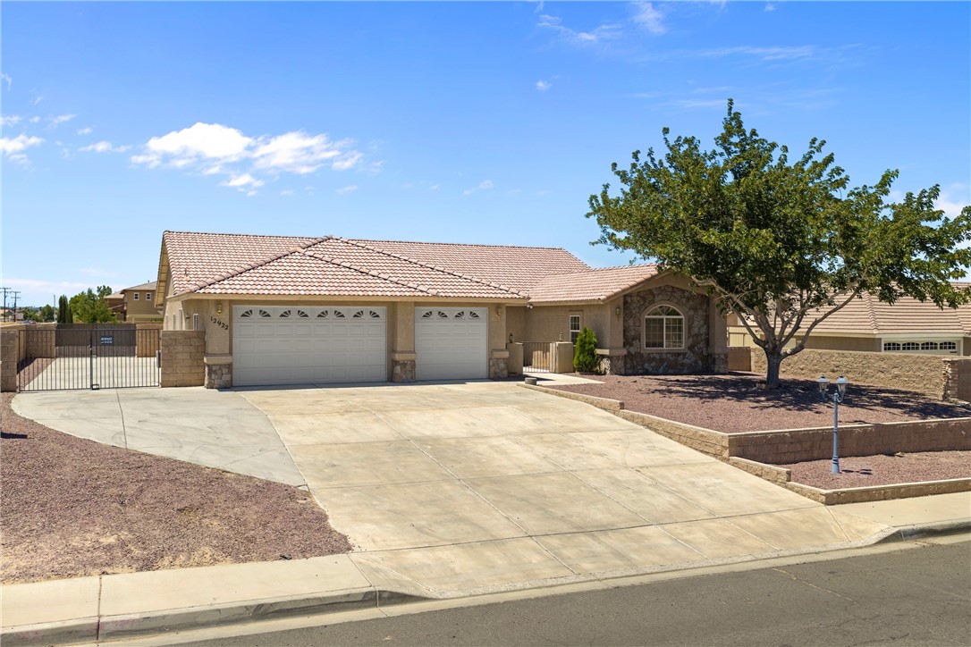 12922 Lompoc Property Photo 32