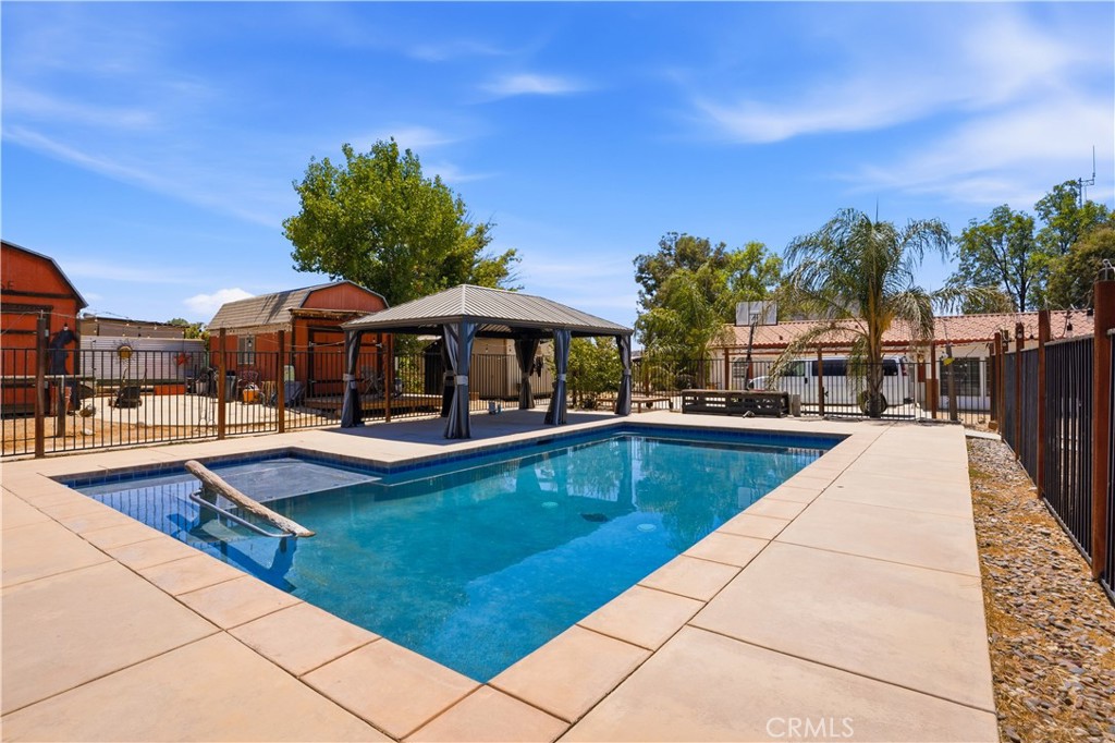 30562 Triple Crown Property Photo 6