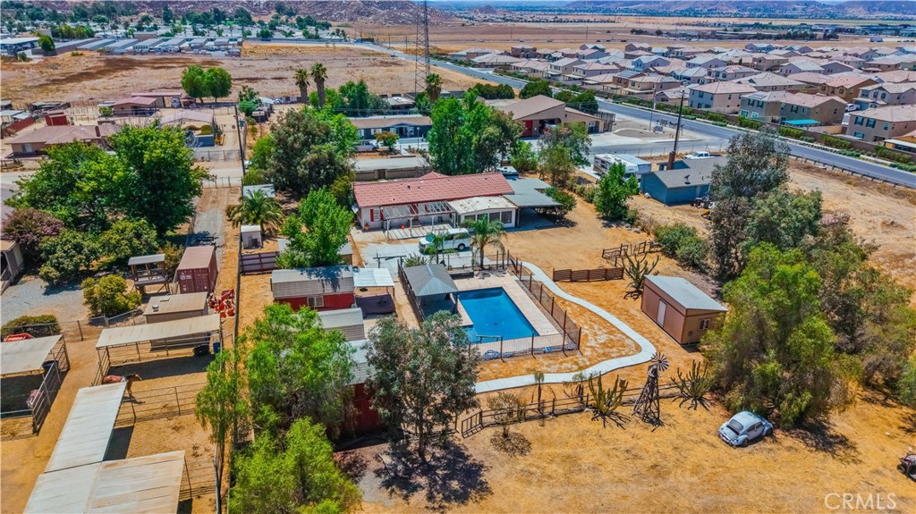 30562 Triple Crown Property Photo 9