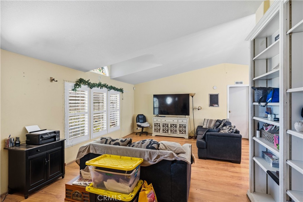 30562 Triple Crown Property Photo 20