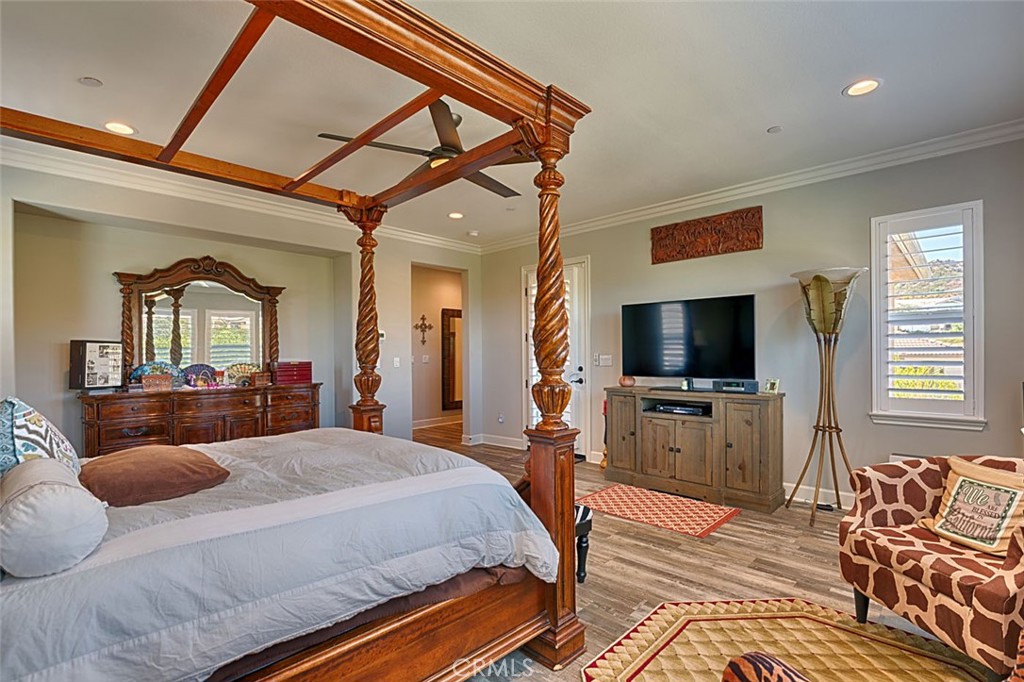 45659 Bassett Property Photo 44