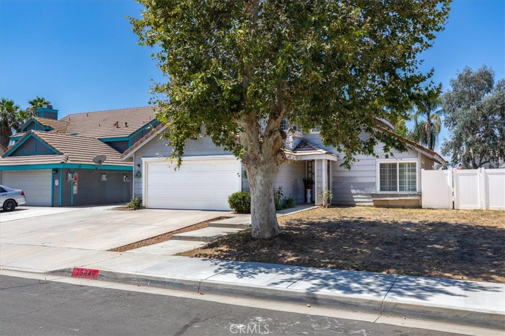 15849 Cobra Drive Property Photo 2
