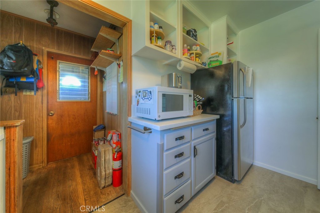 4325 Athens Property Photo 13