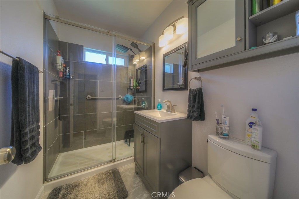 4325 Athens Property Photo 18