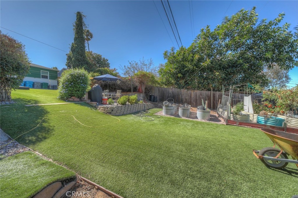 4325 Athens Property Photo 44
