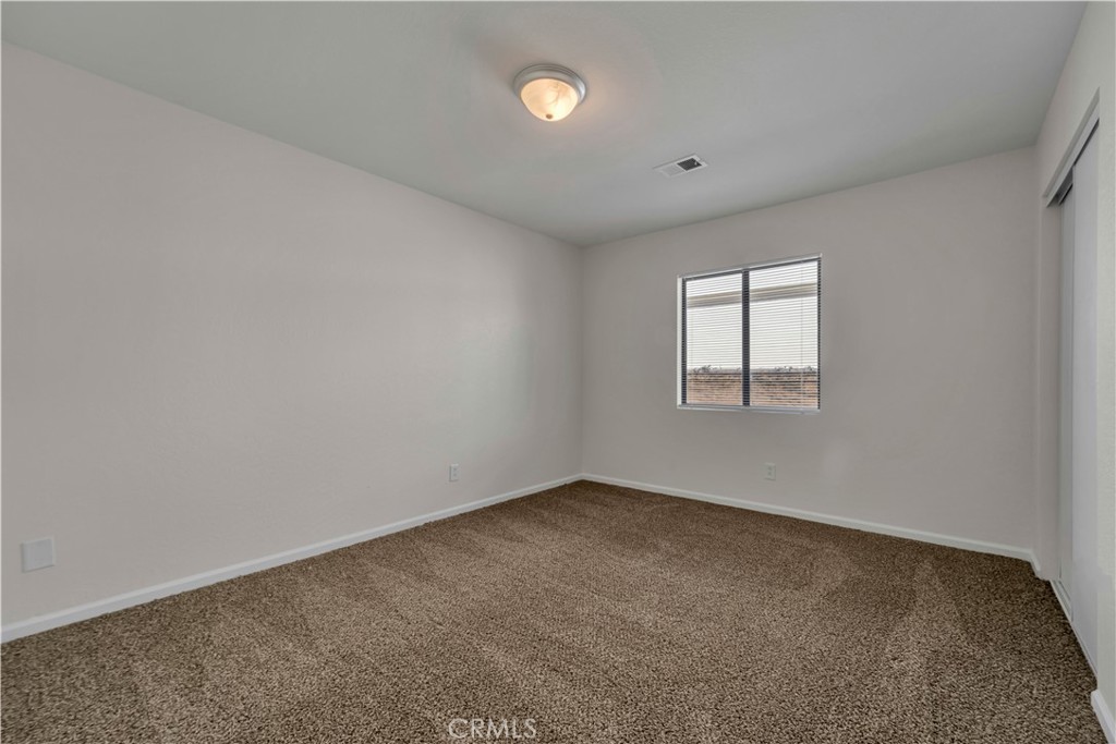 42865 Normandy Property Photo 11