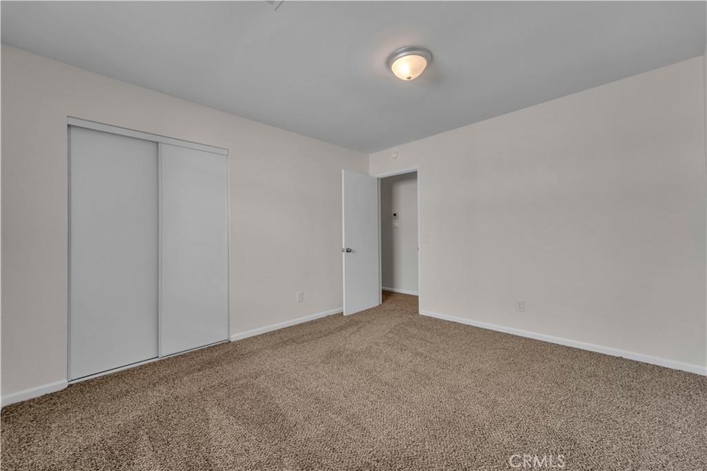 42865 Normandy Property Photo 15