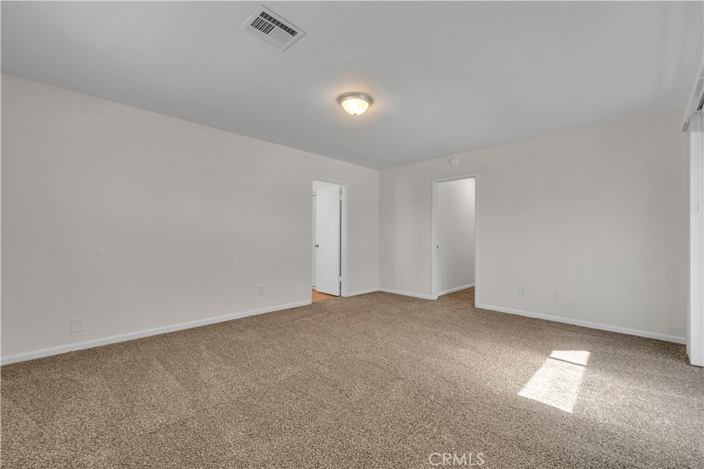 42865 Normandy Property Photo 17