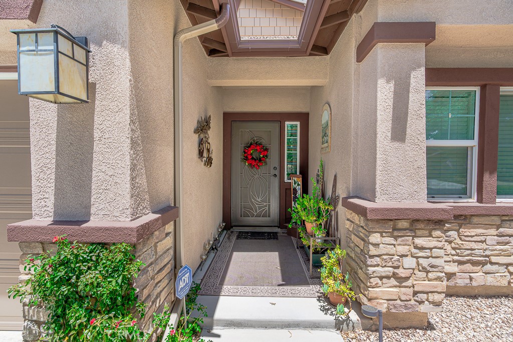26458 Desert Rose Lane Property Photo 6
