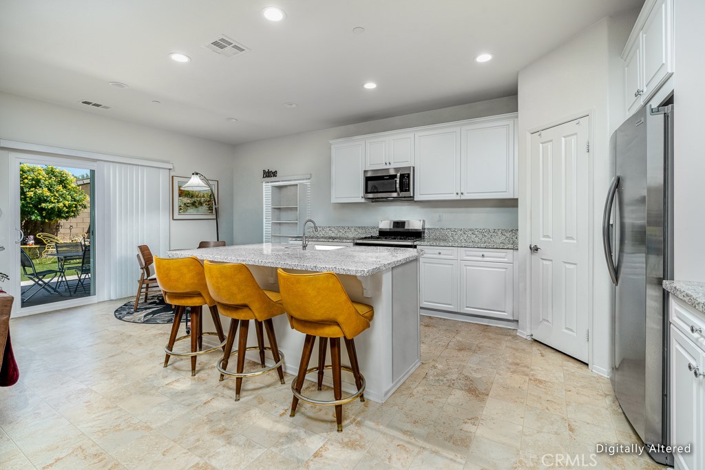 26458 Desert Rose Lane Property Photo 11
