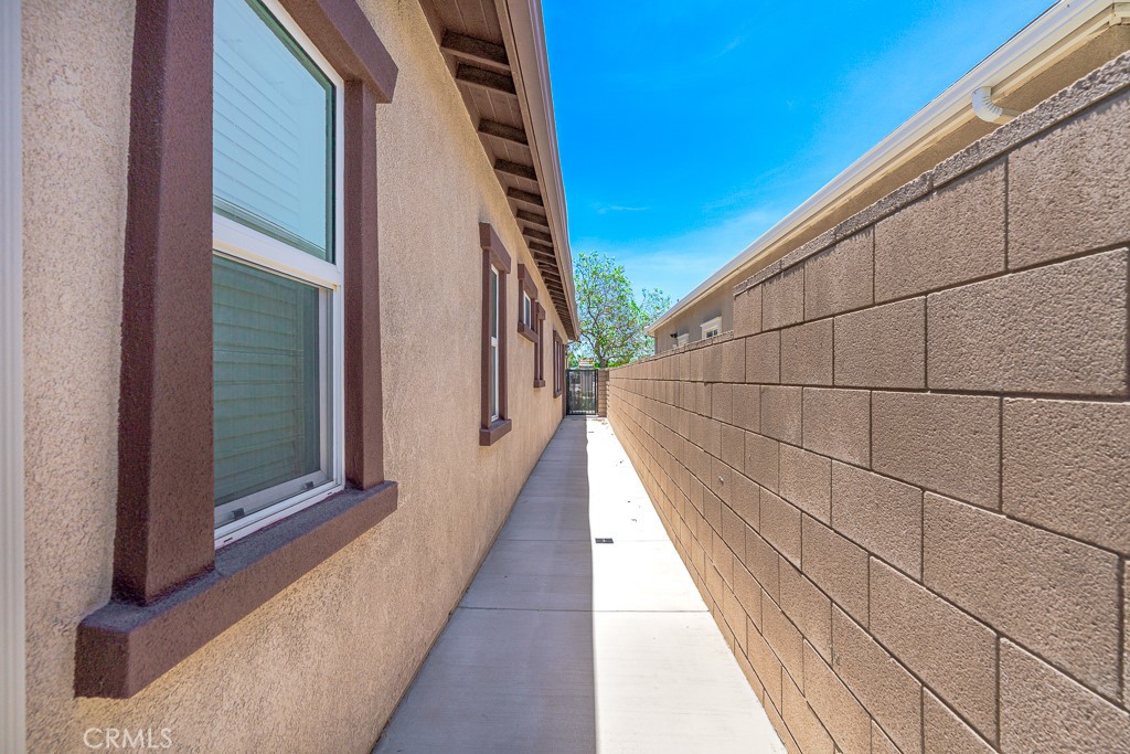 26458 Desert Rose Lane Property Photo 31