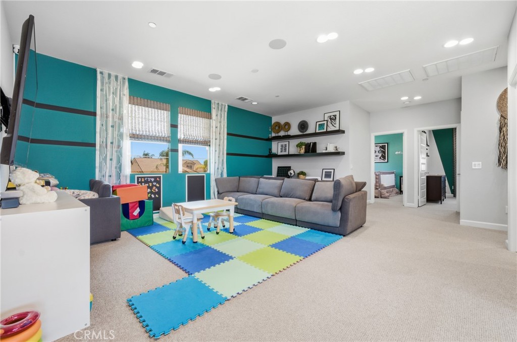 25108 Ridgemoor Property Photo 38
