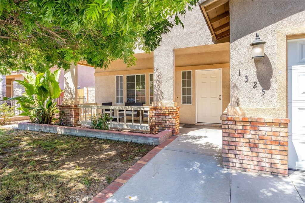 1325 Shenandoah Property Photo 4