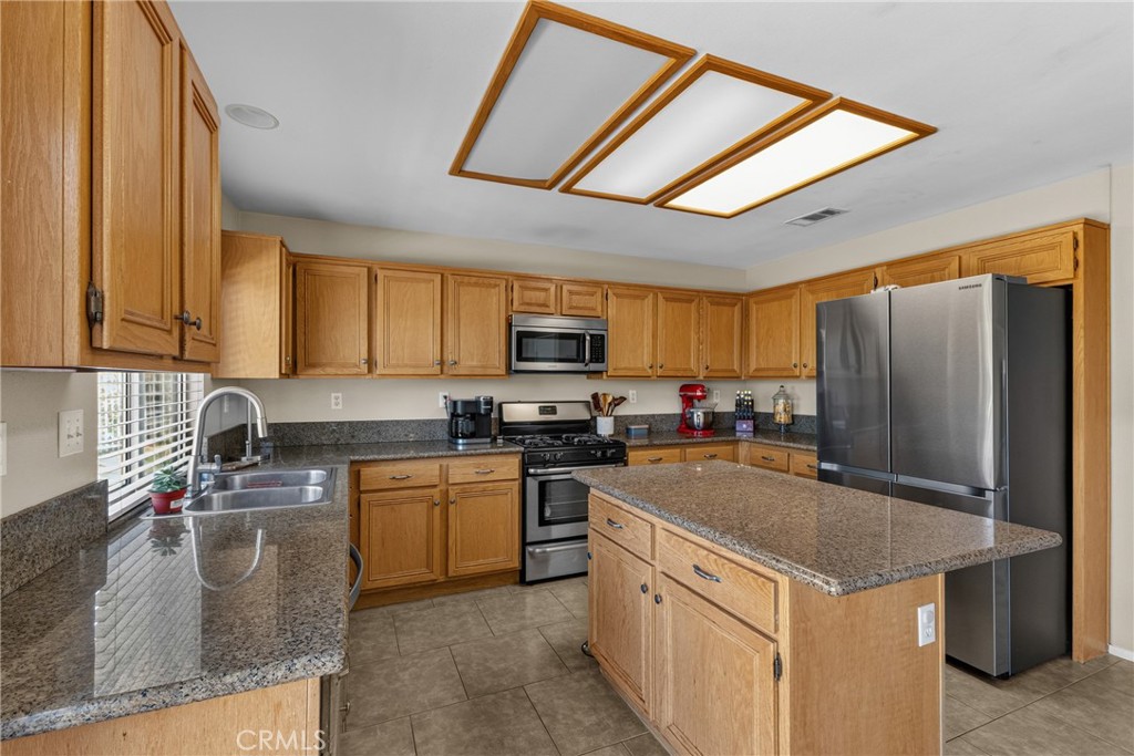32166 Via Arias Property Photo 11