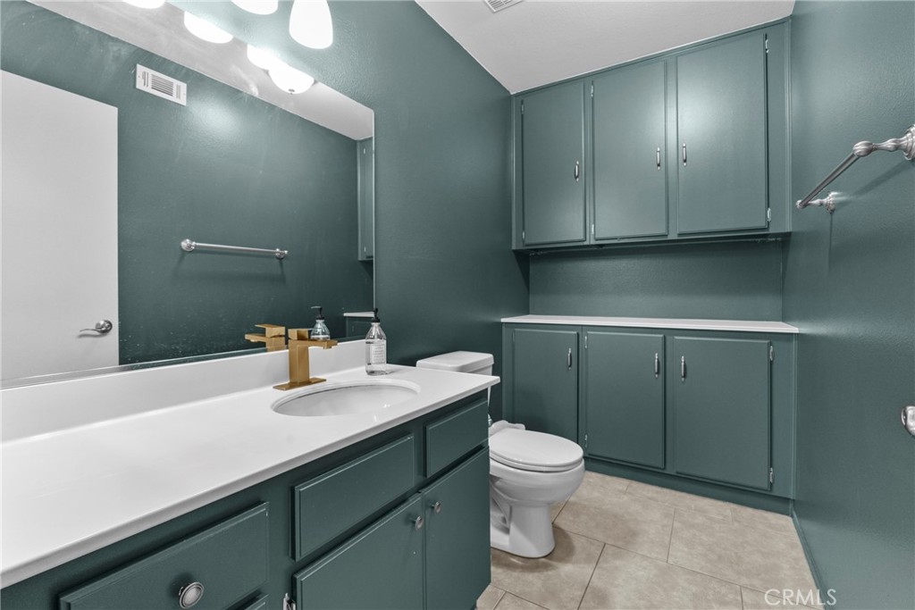32166 Via Arias Property Photo 18