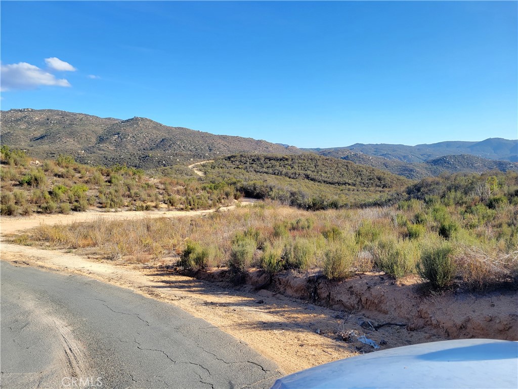 32 W Decker Canyon Road Property Photo 3