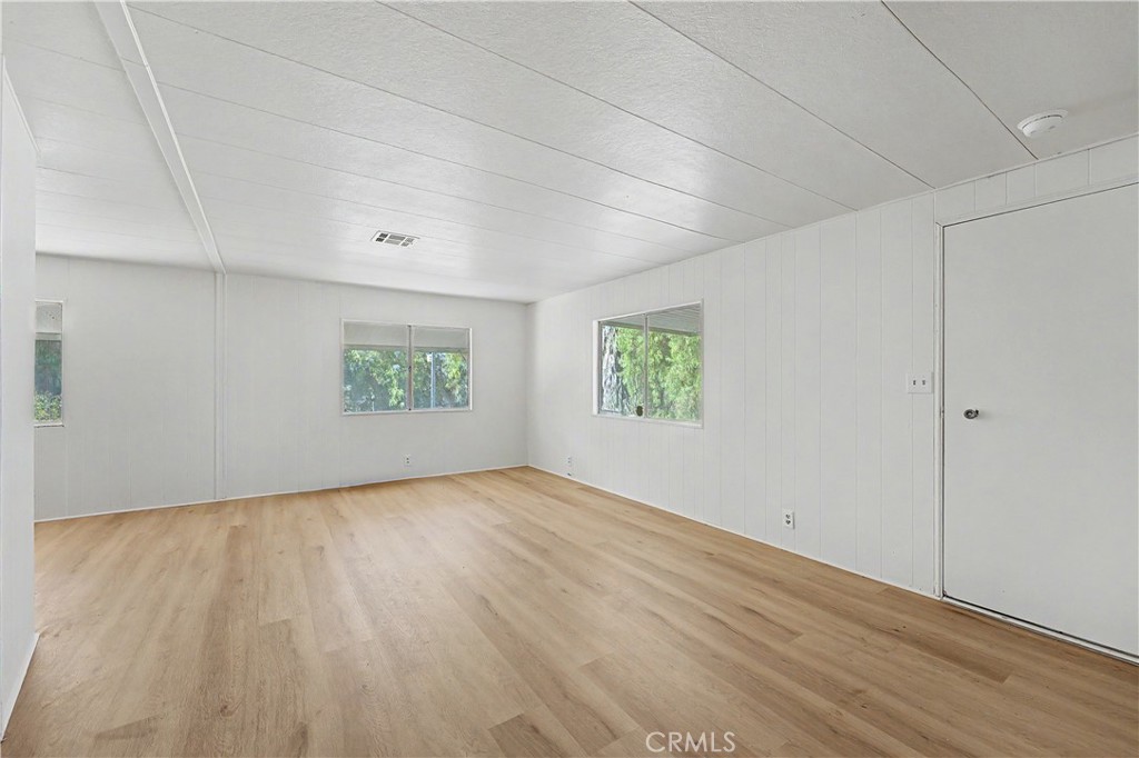 18580 Decker Property Photo 11