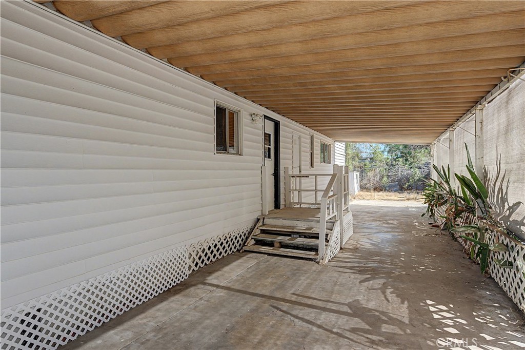 18580 Decker Property Photo 24