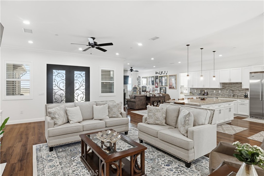 20451 Paseo Montana Property Photo 4