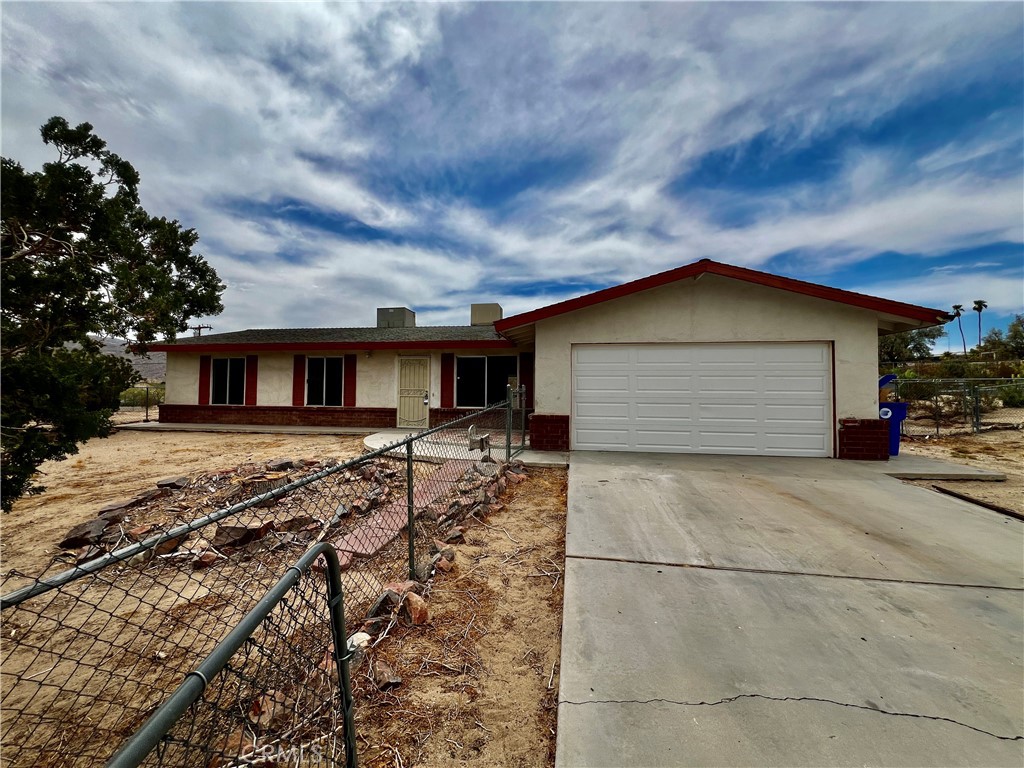 5884 Bagley Avenue Property Photo