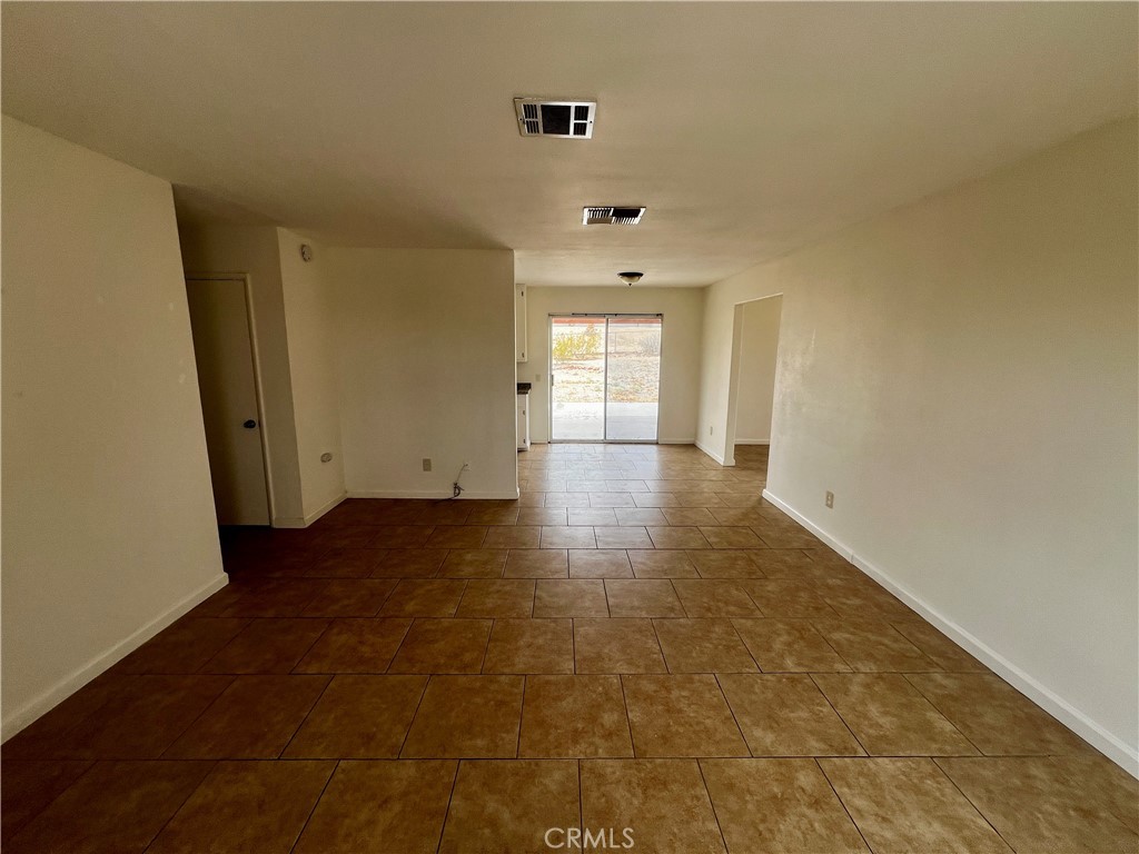 5884 Bagley Avenue Property Photo 4