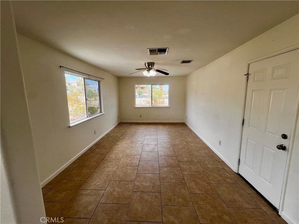 5884 Bagley Avenue Property Photo 15