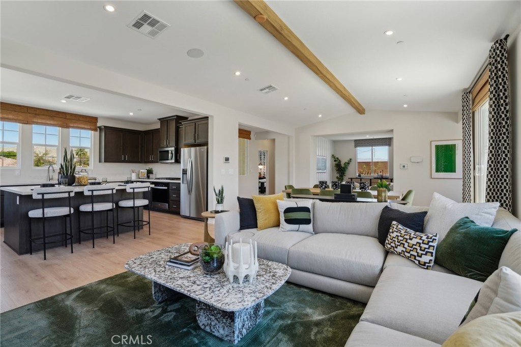 122 Via Palermo Property Photo 8