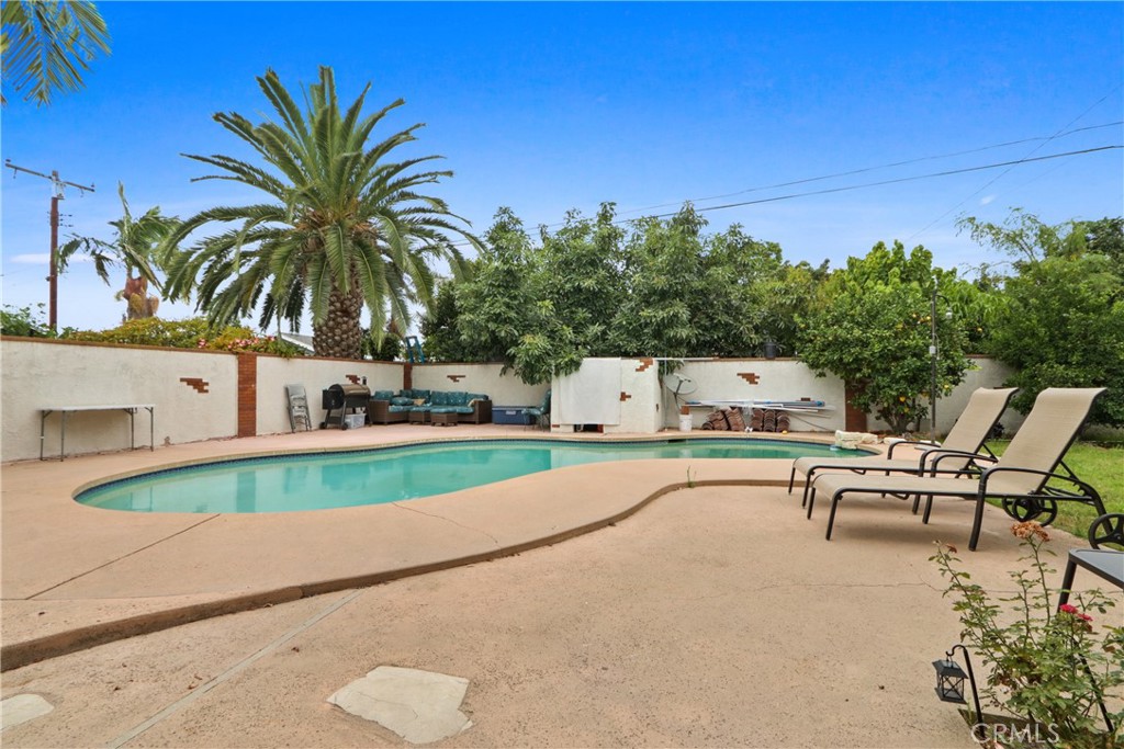 3129 W Olinda Property Photo 38