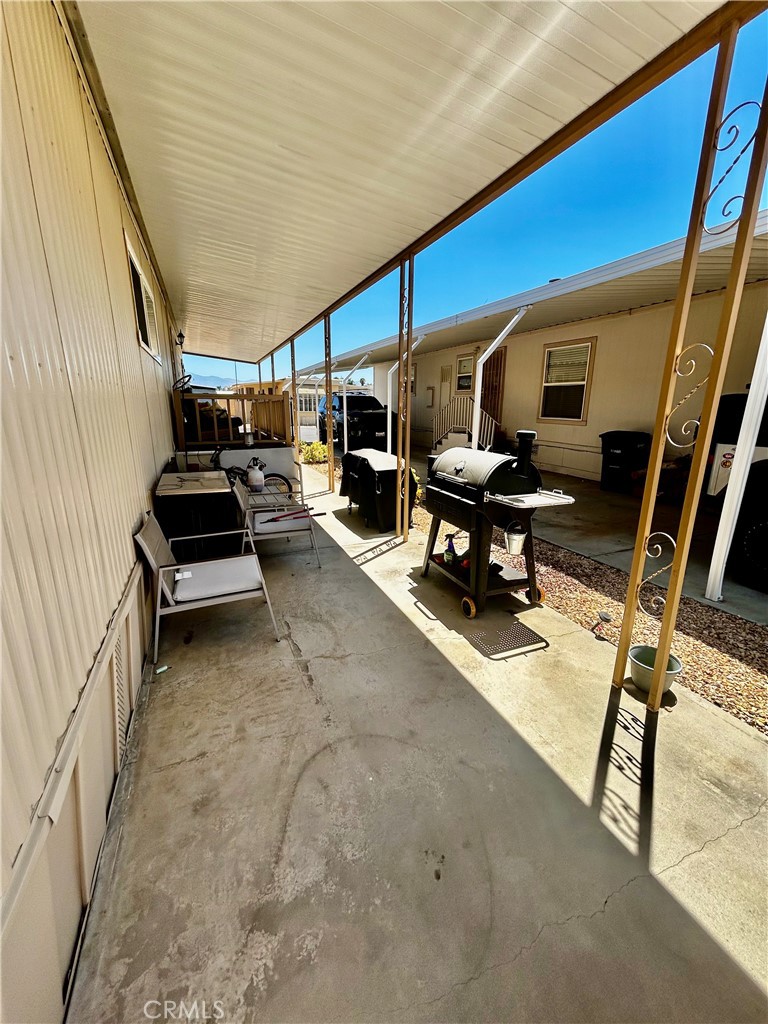 2205 W Acacia Avenue 137 Property Photo 19