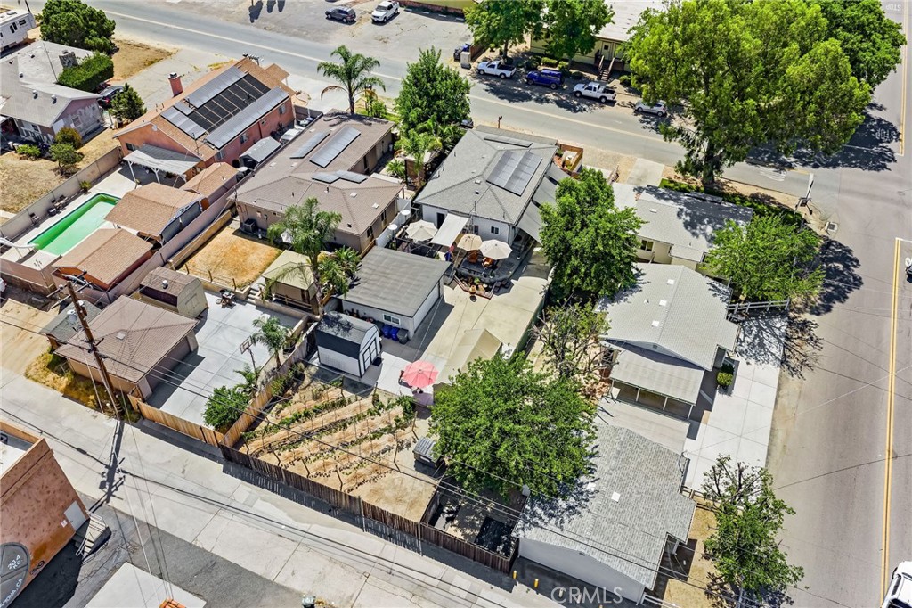 545 D Street Property Photo 8