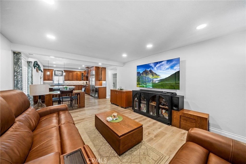 545 D Street Property Photo 15