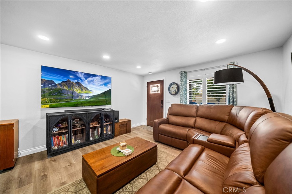 545 D Street Property Photo 17