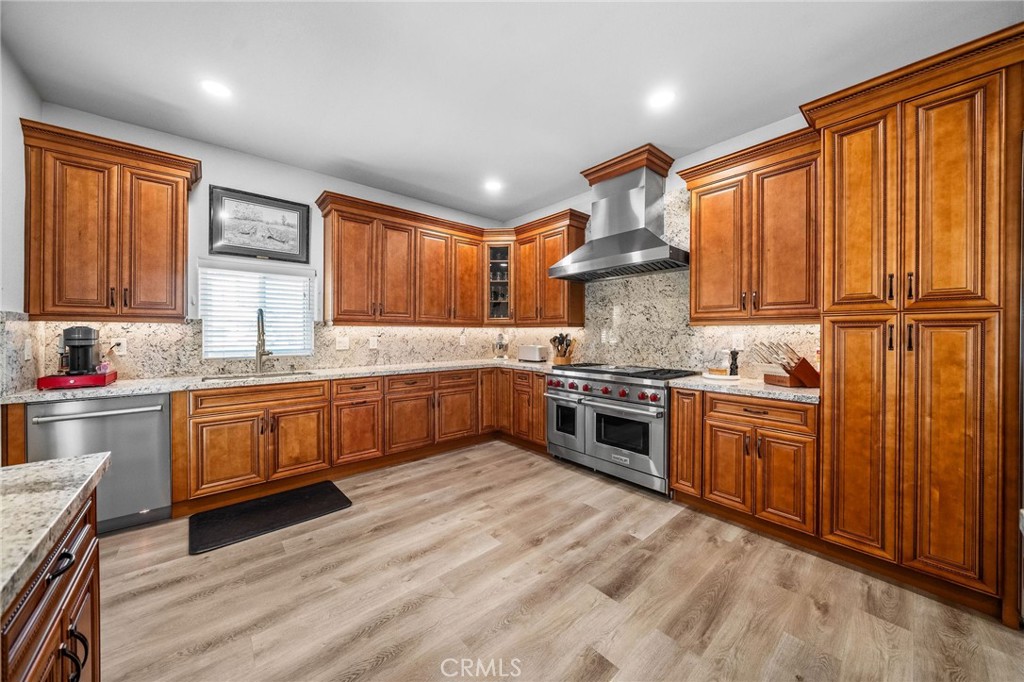 545 D Street Property Photo 26