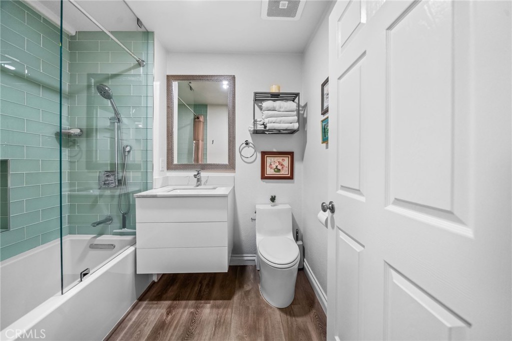 545 D Street Property Photo 30