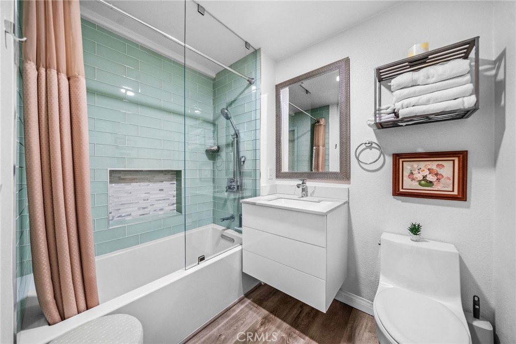 545 D Street Property Photo 31
