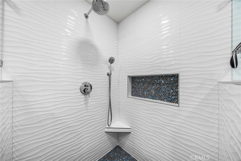 545 D Street Property Photo 37