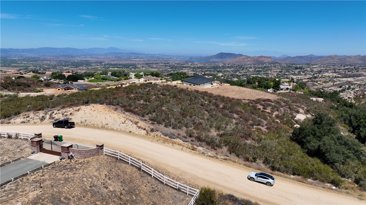 1 Calle Fresca Way Property Photo 12