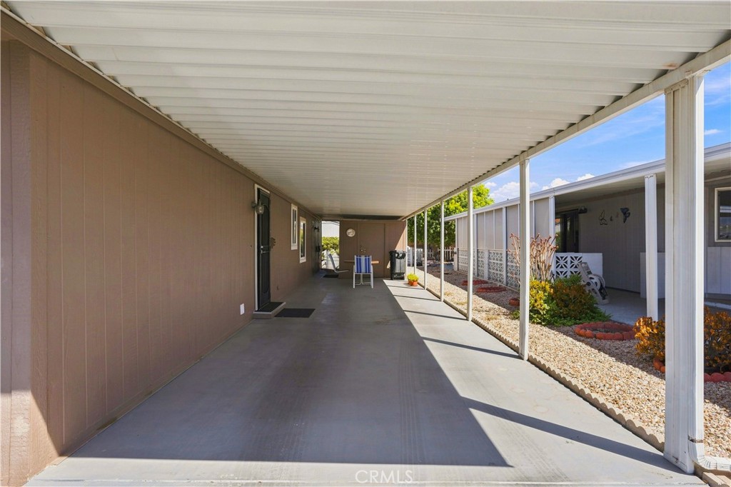 1250 N Kirby 99 Property Photo 3