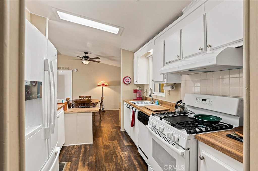 1250 N Kirby 99 Property Photo 13