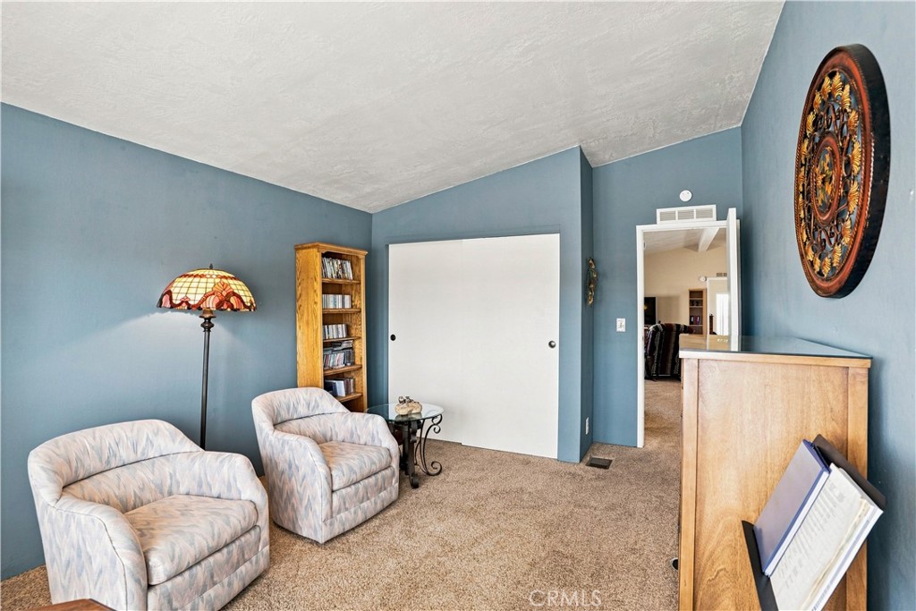 1250 N Kirby 99 Property Photo 17