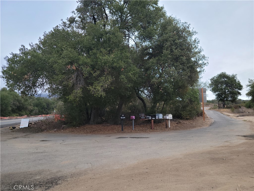 32 E Decker Canyon Property Photo 1