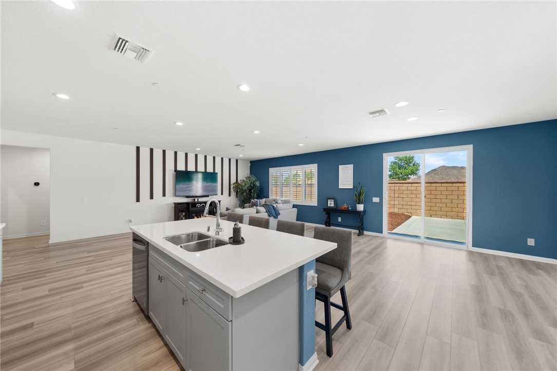 27204 Oncore Property Photo 14